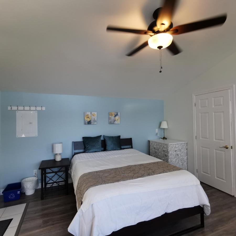 Knotty Pine Ocean Front Suite - Adults Only Ingonish Exteriér fotografie