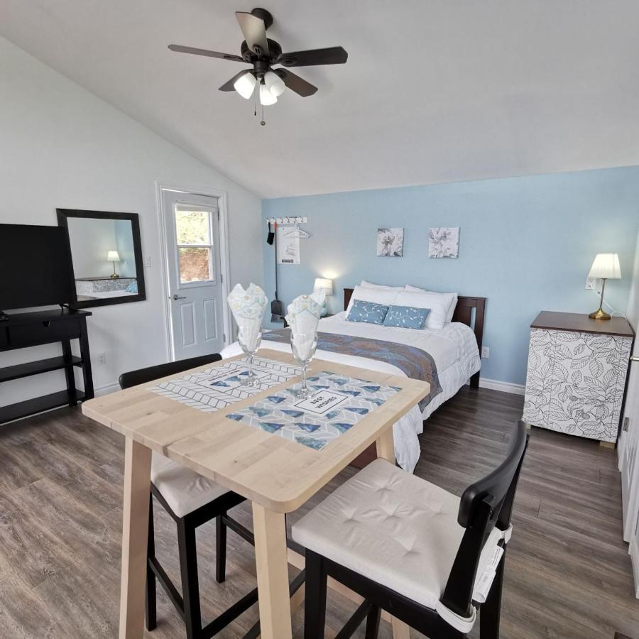 Knotty Pine Ocean Front Suite - Adults Only Ingonish Exteriér fotografie