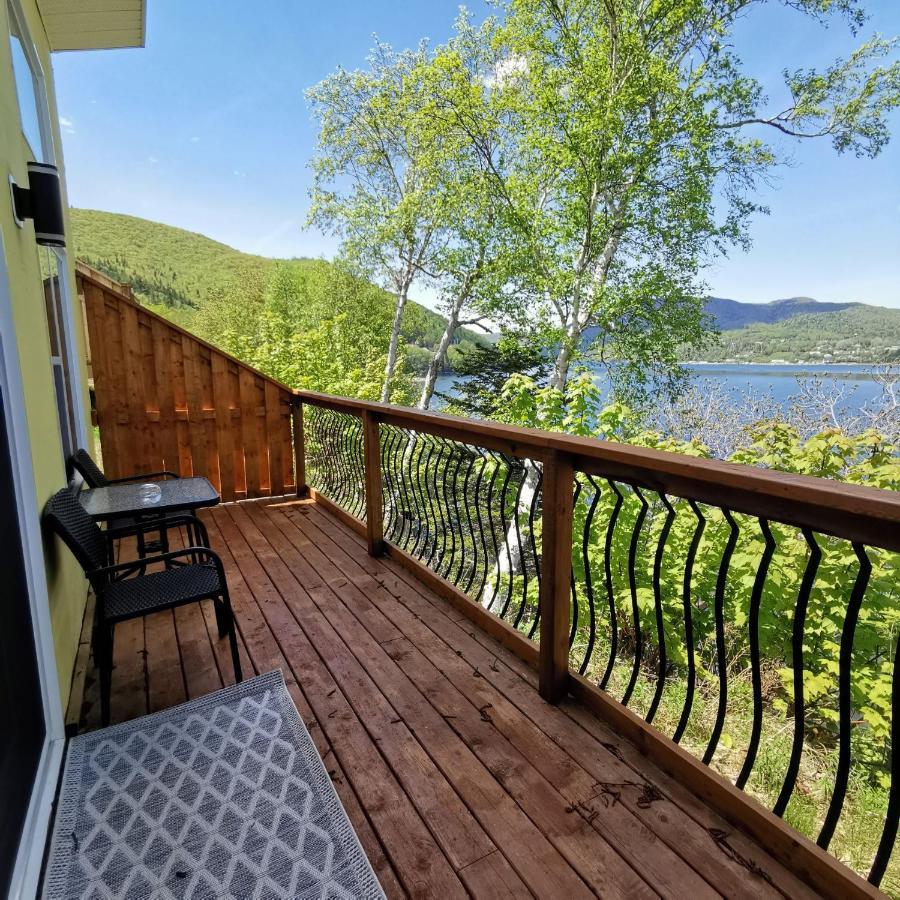 Knotty Pine Ocean Front Suite - Adults Only Ingonish Exteriér fotografie