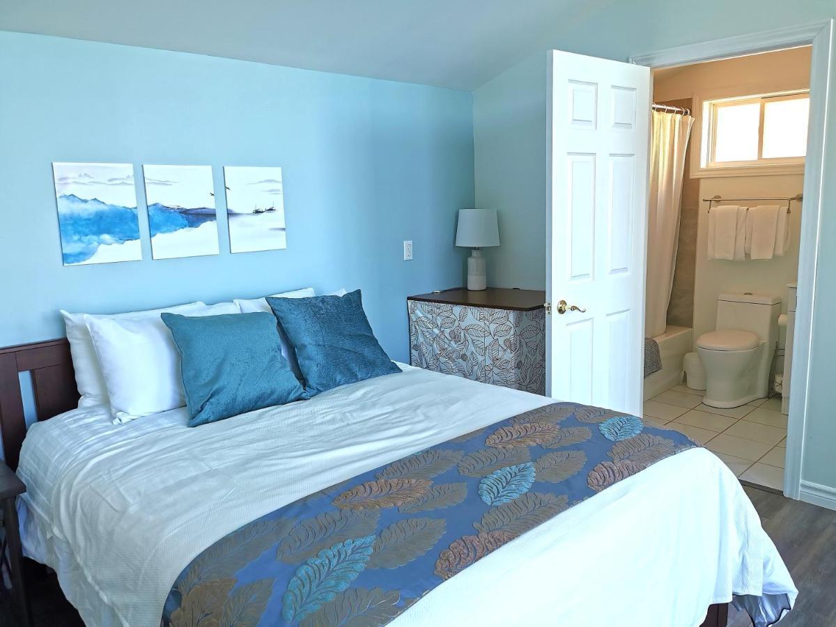 Knotty Pine Ocean Front Suite - Adults Only Ingonish Exteriér fotografie